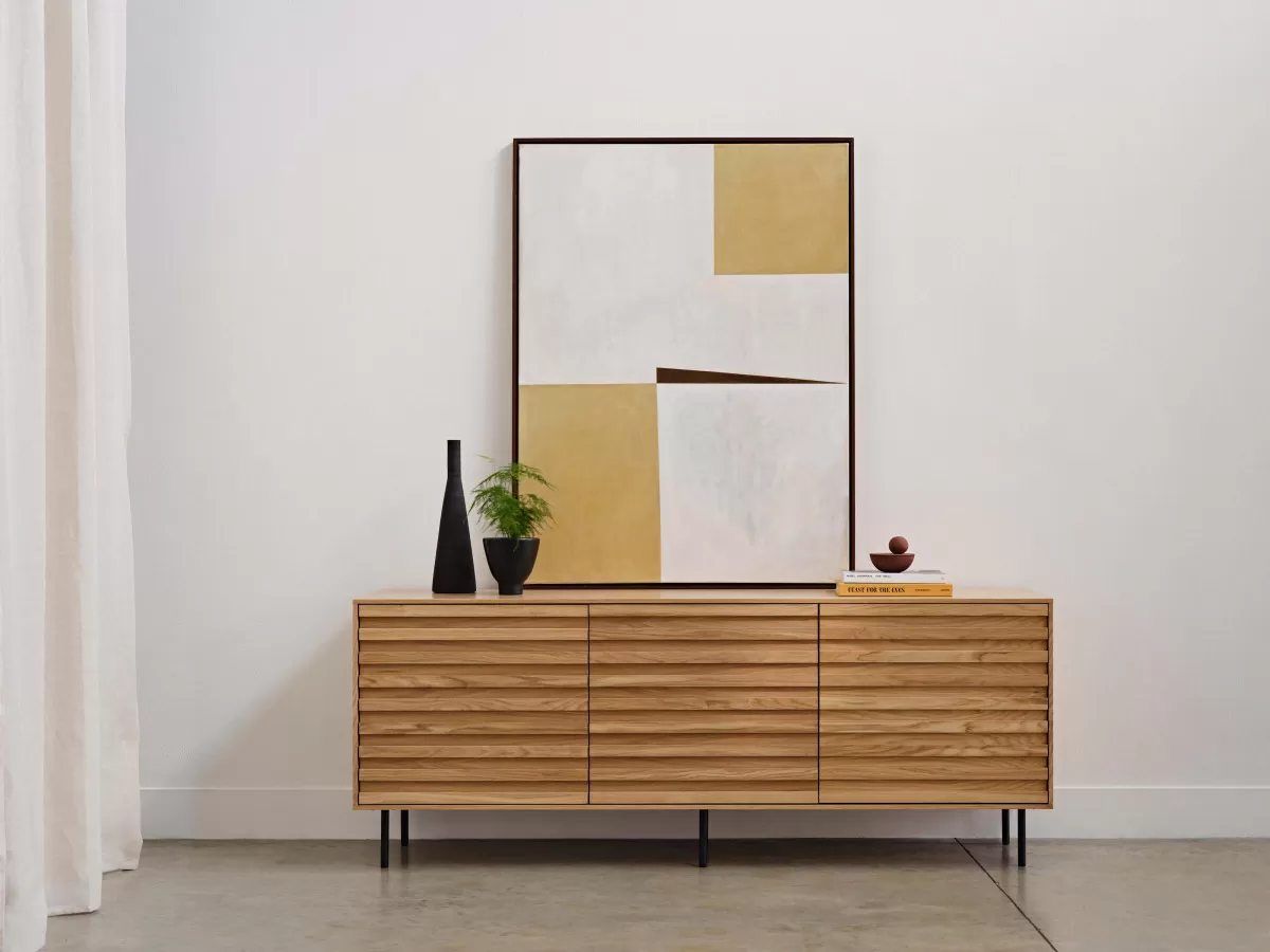 STR013 Stripe cabinet 3 door 03