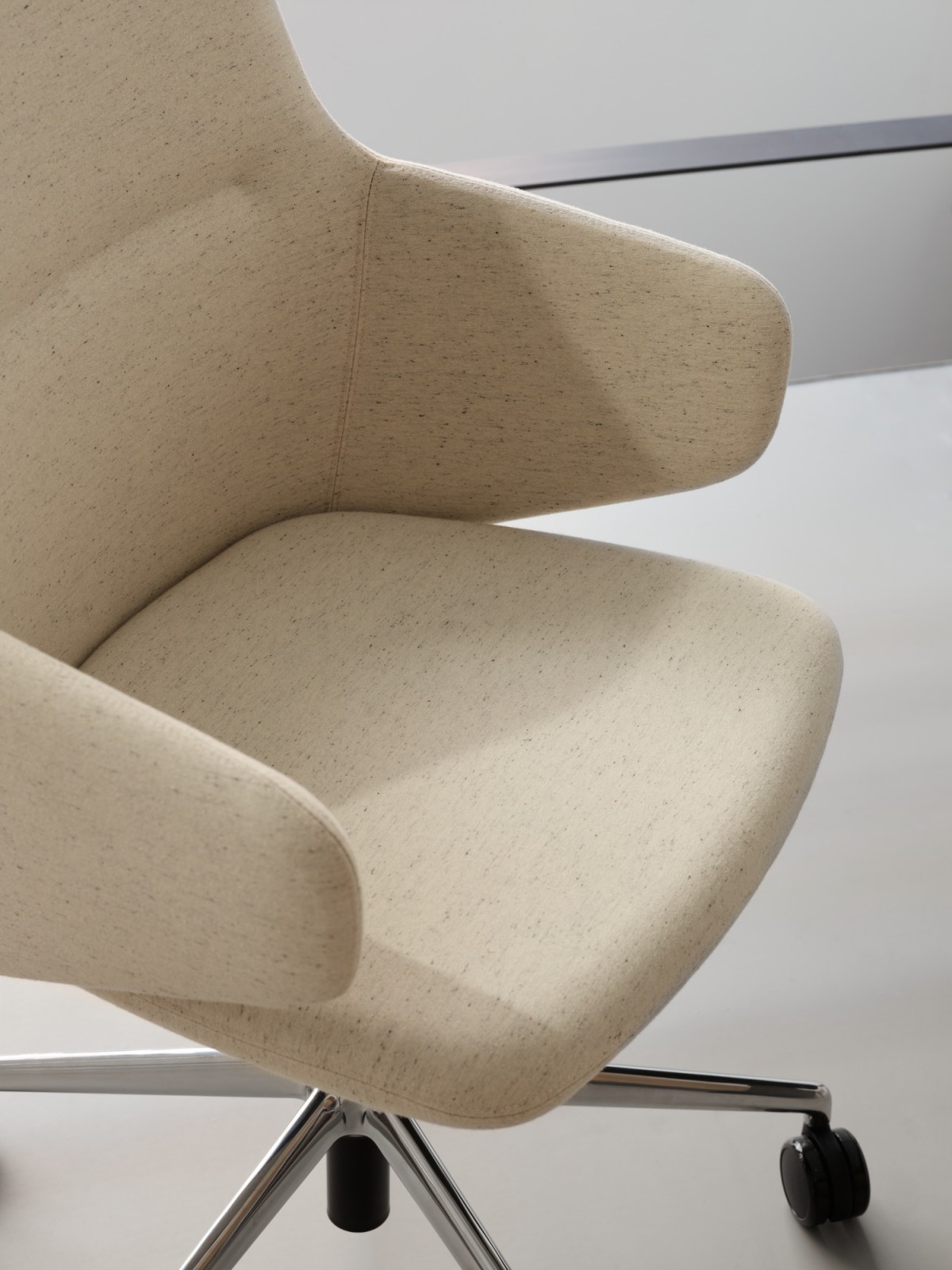 SCENE 1 DESK DETAIL A 007