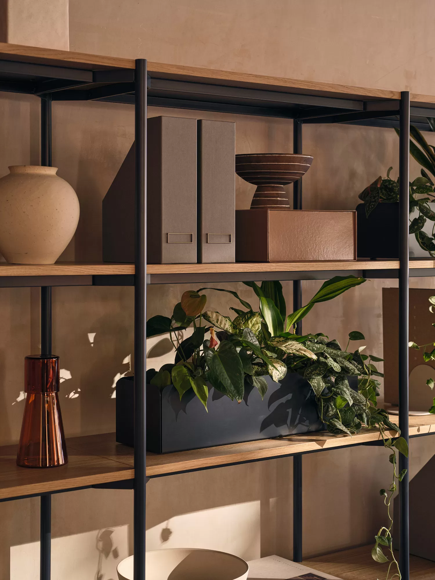 Climb Shelving System Detail