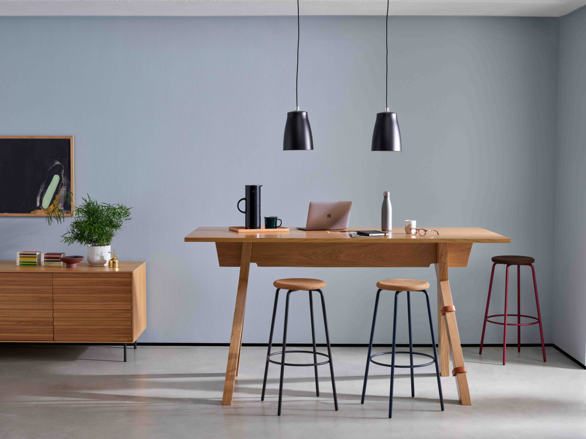 MIC001 MIC003 Natural high Dark high Lifestyle