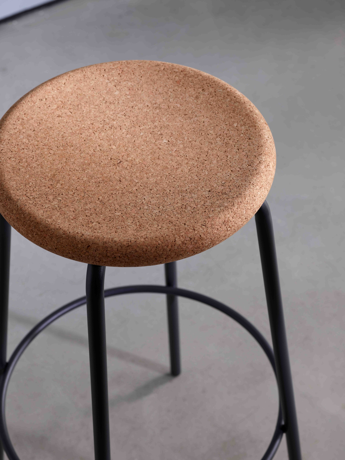 MIC003 Dark high Detail 02 v2