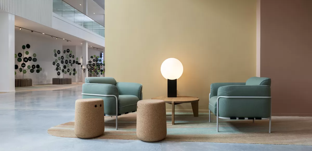 Modus Deloitte Paris Office Curator SMALL 1 copy