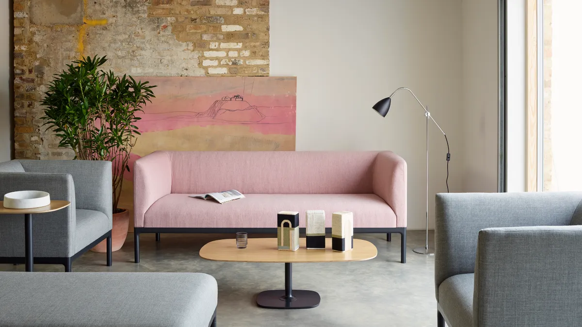 Pearson Lloyd Edge 3 seat Landscape